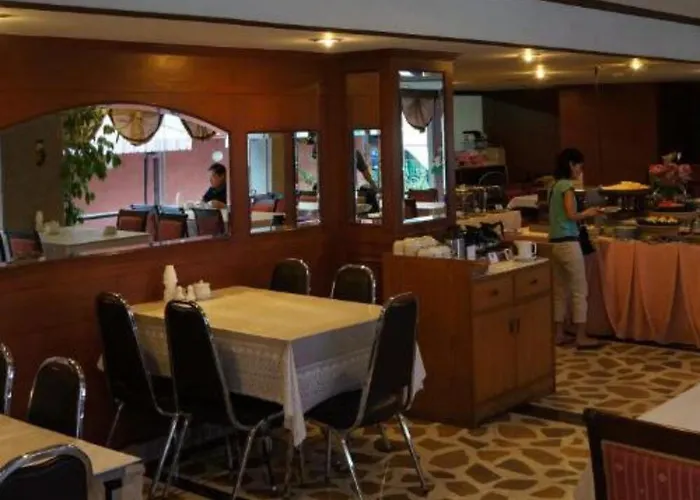 Bangkok City Inn Hotel 3*