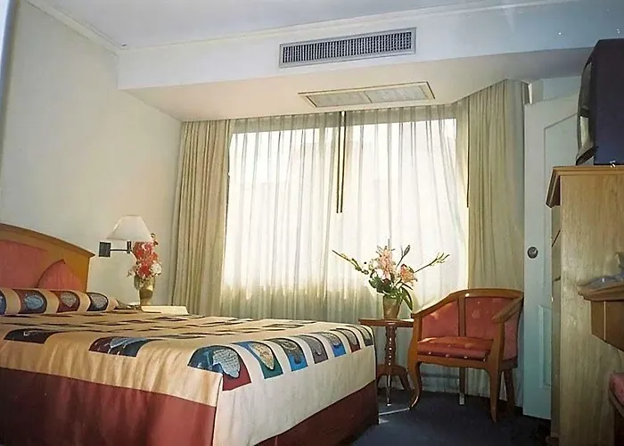 Bangkok City Inn Hotel 3*